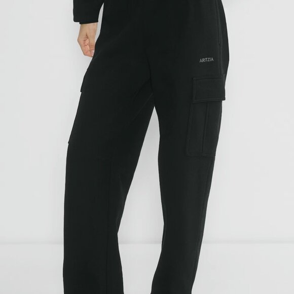 TNA Mega fleece Cargo SweatPants - Picture 1 of 5